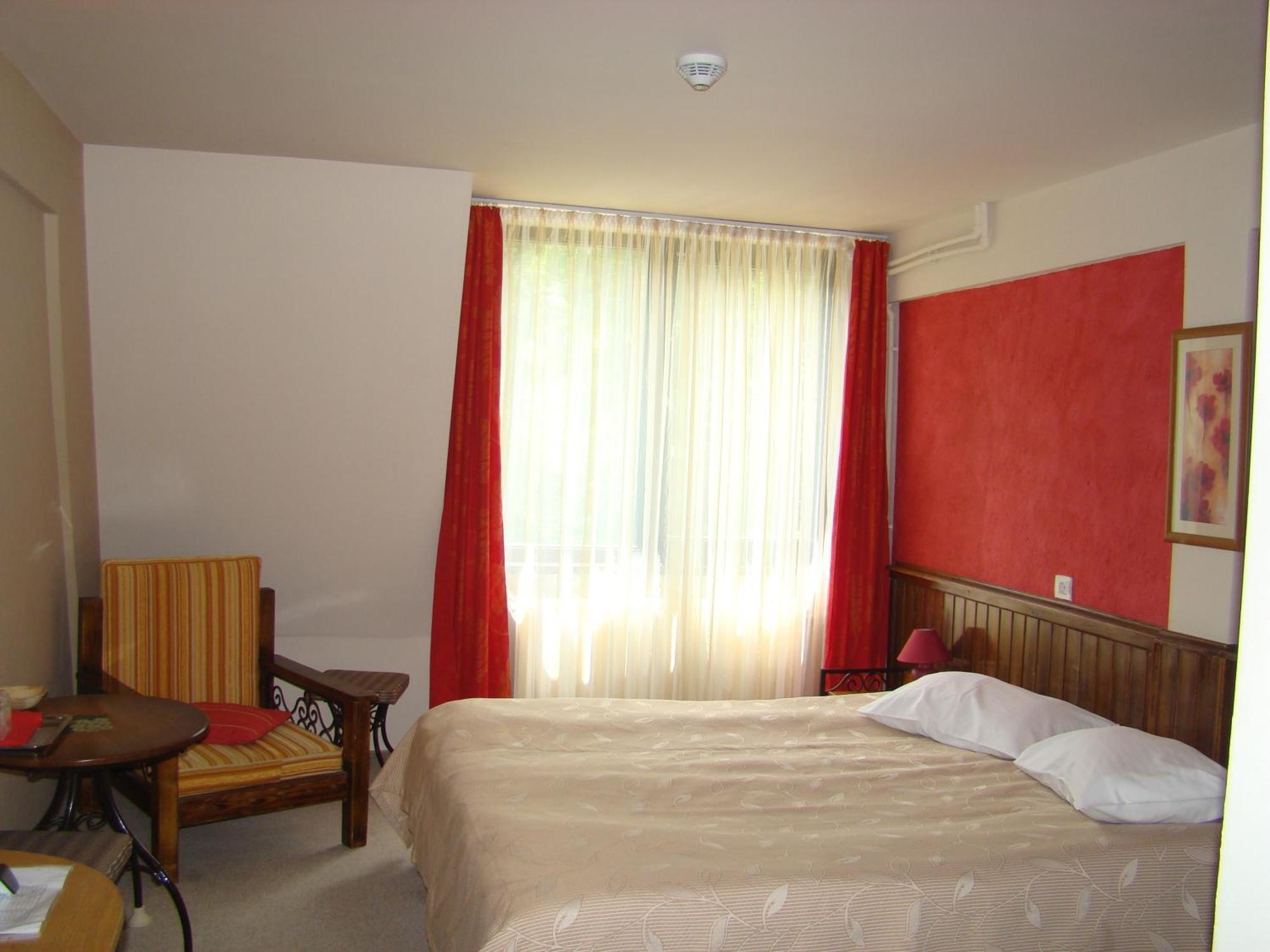 بْريدال Hotel Zada المظهر الخارجي الصورة