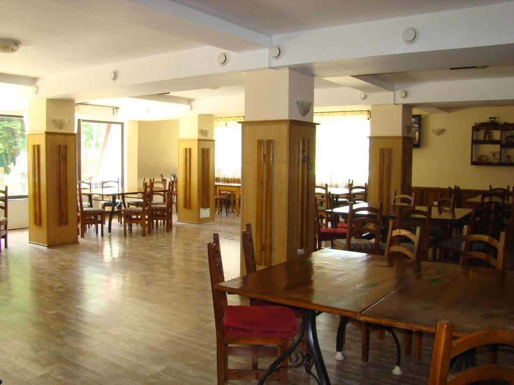 بْريدال Hotel Zada المظهر الخارجي الصورة
